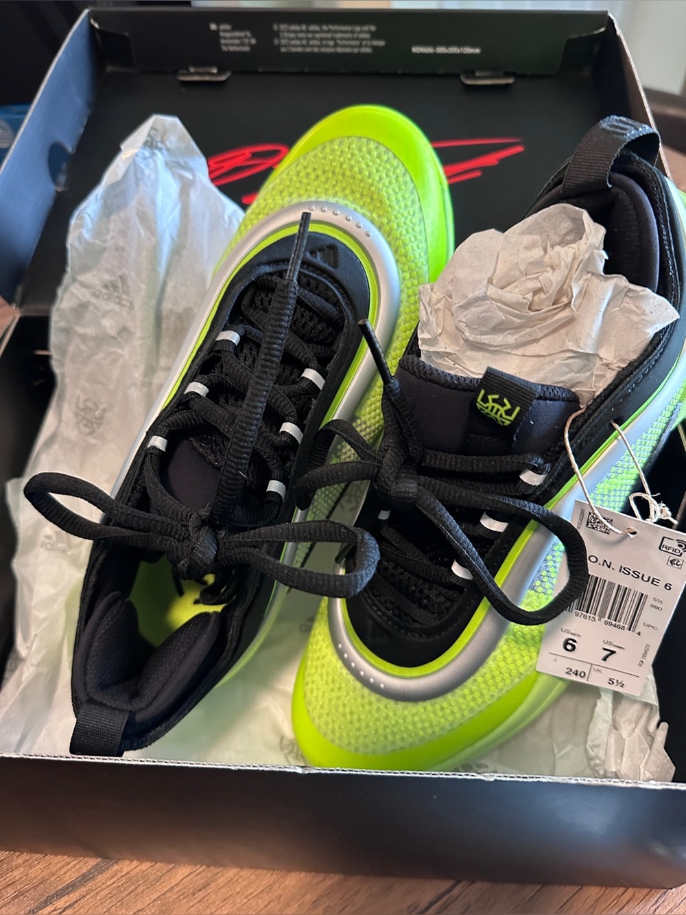 ADIDAS DON ISSUE 6